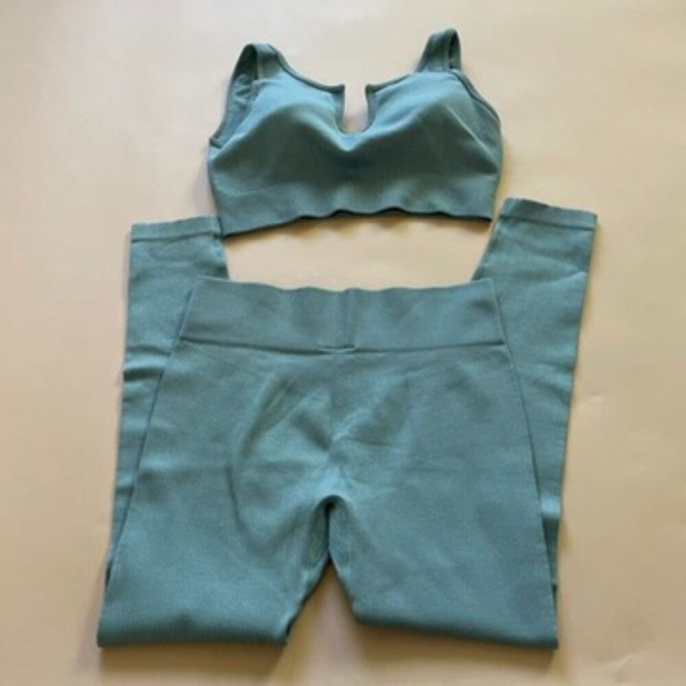 Mood Seafoam Green Ribbed Seamless Leggings Sports Bra Activewear Set M/L